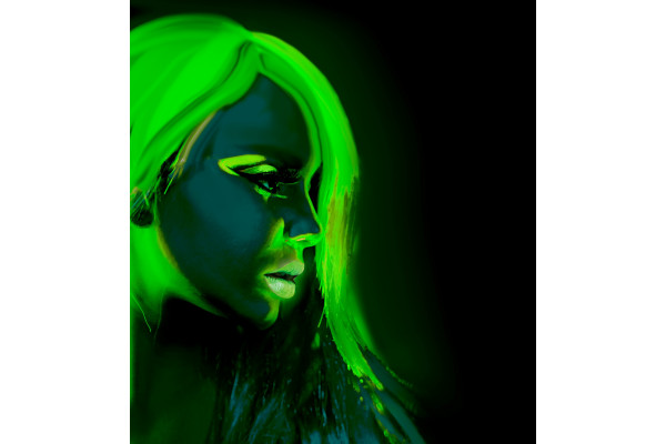 tube maquillage vert fluo femme