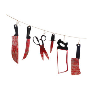 guirlandes gore couteaux