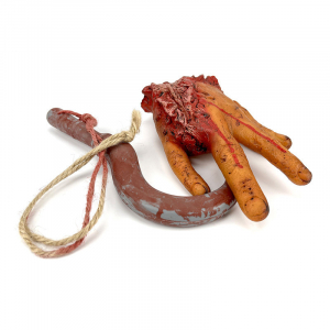 fausse main sur crochet