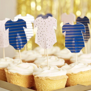 cupcake topper gender reveal 2