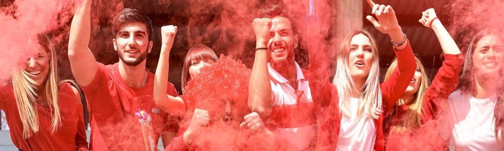 Fumigène rouge pour supporters